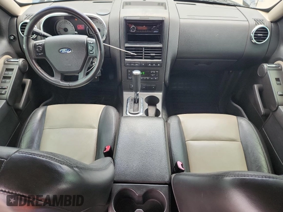 2007 Ford Explorer Sport Trac Limited с VIN 1FMEU53K37UA64715, выставлен на аукционе Copart как лот 60997955 с пробегом 153 636 миль миль и Списание • Salvage title. История ставок и продаж доступна на DreamBid. Изображение 8.