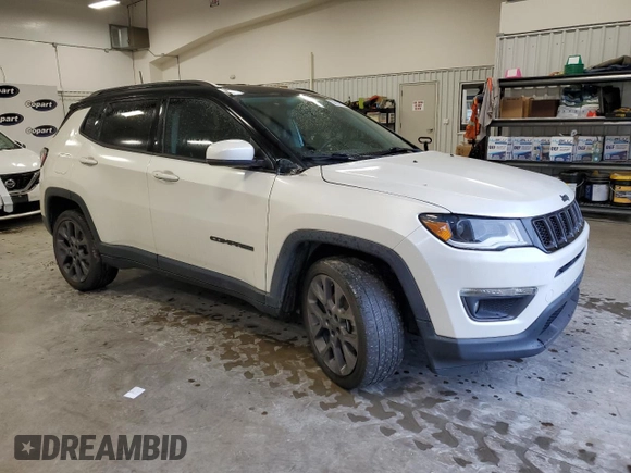 2019 Jeep Compass Limited with VIN 3C4NJDCB8KT729537, listed as a Copart auction lot 57814315 with 67,484 mi miles and Salvage title. Bid and sale history available at DreamBid. Image 4.