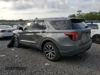 2021 Ford Explorer ST z VIN 1FM5K8GC0MGA51702, wystawiony jako Copart lot #52590915 z przebiegiem 57 667 mil mil oraz Szkoda całkowita • Salvage title. Historia ofert i sprzedaży dostępna na DreamBid. Obrazek 2.