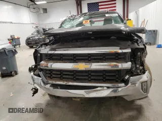 2018 Chevrolet Silverado 1500 LT with VIN 1GCVKREC2JZ237366, listed as a Copart auction lot 53151945 with 333,333 mi miles and Clean Title. Bid and sale history available at DreamBid. Image 5.