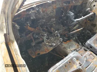 1996 Ford Ranger XL z VIN 1FTCR10A3TPB51735, wystawiony jako Copart lot #55229865 z przebiegiem Nie podano mil oraz Szkoda całkowita • Salvage title. Historia ofert i sprzedaży dostępna na DreamBid. Obrazek 9.