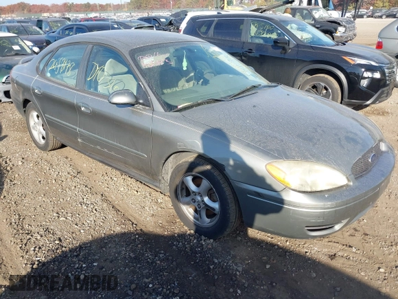 2004 Ford Taurus SE z VIN 1FAFP53U74A135287, wystawiony jako IAAI lot #40756396 z przebiegiem 141 483 mil mil oraz . Historia ofert i sprzedaży dostępna na DreamBid. Obrazek 1.