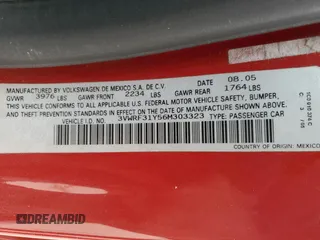 2006 Volkswagen Beetle z VIN 3VWRF31Y56M303323, wystawiony jako Copart lot #57955075 z przebiegiem 87 996 mil mil oraz Szkoda całkowita • Salvage title. Historia ofert i sprzedaży dostępna na DreamBid. Obrazek 13.