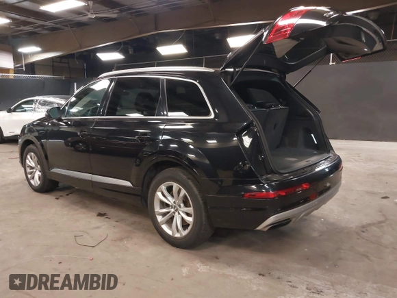 2017 Audi Q7 Premium with VIN WA1AAAF78HD045858, listed as a IAAI auction lot 42315980 with 66,523 mi miles and . Bid and sale history available at DreamBid. Image 3.