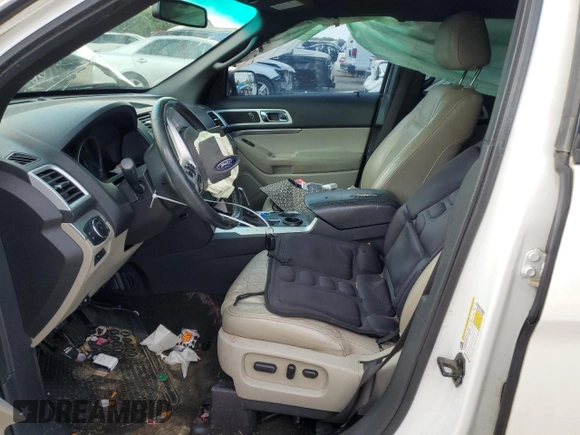 2012 Ford Explorer XLT z VIN 1FMHK7D85CGA27580, wystawiony jako Copart lot #55225325 z przebiegiem 196 446 mil mil oraz Szkoda całkowita • Salvage title. Historia ofert i sprzedaży dostępna na DreamBid. Obrazek 7.