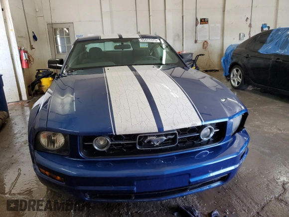2008 Ford Mustang Deluxe with VIN 1ZVHT80N485194614, listed as a Copart auction lot 45477375 with 201,281 mi miles and Salvage Title. Bid and sale history available at DreamBid. Image 5.