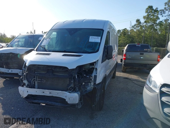 2019 Ford Transit with VIN 1FTYE2CM7KKB76498, listed as a IAAI auction lot 41969392 with 180,444 mi miles and . Bid and sale history available at carsss.com. Image 2.