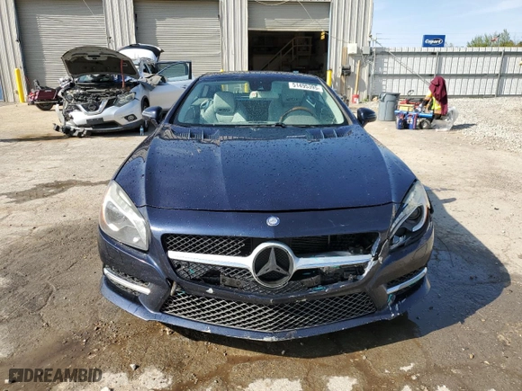 2013 Mercedes-Benz SL-Class SL 550 with VIN WDDJK7DAXDF005693, listed as a Copart auction lot 51495395 with 135,406 mi miles and Salvage Title. Bid and sale history available at carsss.com. Image 5.