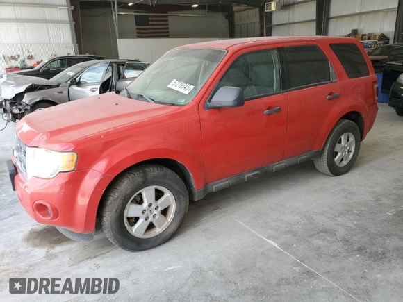 2009 Ford Escape XLS с VIN 1FMCU02729KA88249, выставлен на аукционе Copart как лот 57216745 с пробегом 172 843 миль миль и Чистый • Clean title. История ставок и продаж доступна на DreamBid. Изображение 1.