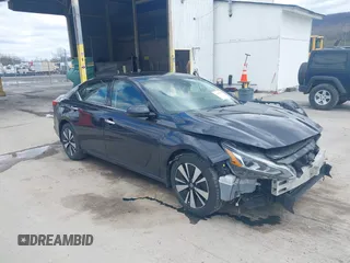 2019 Nissan Altima SV z VIN 1N4BL4DV5KC117058, wystawiony jako IAAI lot #42053795 z przebiegiem 87 737 mil mil oraz . Historia ofert i sprzedaży dostępna na DreamBid. Obrazek 1.