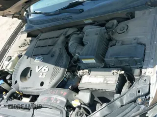 2008 Hyundai Sonata SE с VIN 5NPEU46FX8H370013, выставлен на аукционе IAAI как лот 42582466 с пробегом Не указан миль и . История ставок и продаж доступна на DreamBid. Изображение 19.