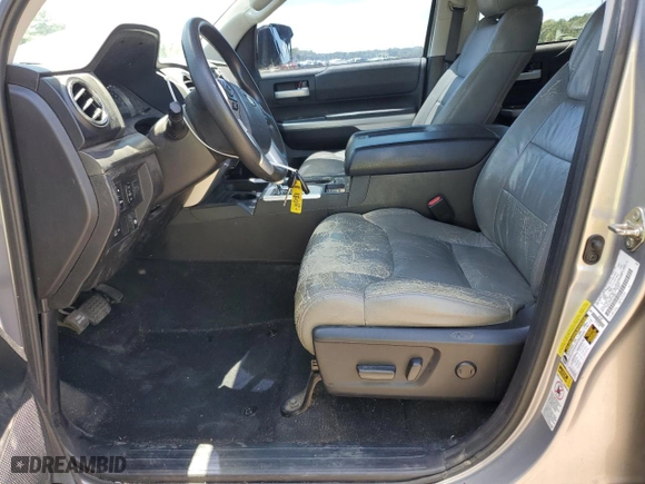 2016 Toyota Tundra 2WD Truck SR5 with VIN 5TFEW5F10GX199084, listed as a Copart auction lot 58485663 with 105,812 mi miles and Salvage Title. Bid and sale history available at carsss.com. Image 7.