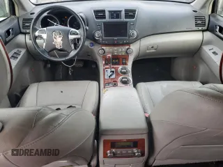 2012 Toyota Highlander Hybrid Limited with VIN JTEDC3EH9C2006831, listed as a Copart auction lot 82514713 with 179,737 mi miles and Salvage Title. Bid and sale history available at carsss.com. Image 8.
