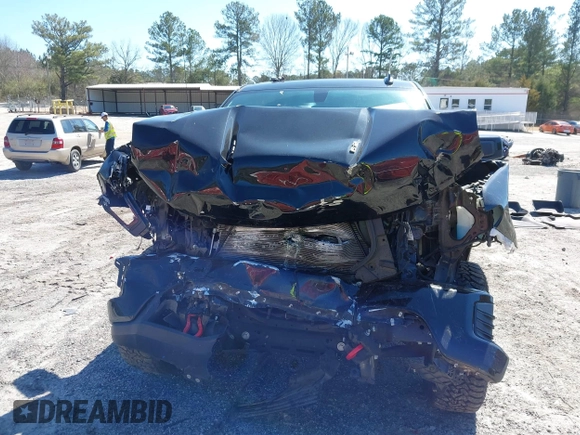 2021 Chevrolet Silverado 1500 LT Trail Boss with VIN 3GCPYFEL7MG362034, listed as a IAAI auction lot 41661545 with 86,749 mi miles and . Bid and sale history available at DreamBid. Image 12.