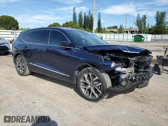 2023 Acura MDX w/Technology Package with VIN 5J8YD9H47PL006004, listed as a Copart auction lot 75084894 with 10,988 mi miles and Salvage Title. Bid and sale history available at carsss.com. Image 4.