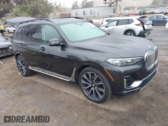 2021 BMW X7 xDrive40i z VIN 5UXCW2C02M9D83199, wystawiony jako IAAI lot #41556053 z przebiegiem 38 926 mil mil oraz . Historia ofert i sprzedaży dostępna na DreamBid. Obrazek 1.