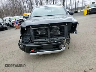 2024 Nissan Titan Pro-4X z VIN 1N6AA1ED9RN108679, wystawiony jako Copart lot #53356715 z przebiegiem 23 038 mil mil oraz Szkoda całkowita • Salvage title. Historia ofert i sprzedaży dostępna na DreamBid. Obrazek 10.