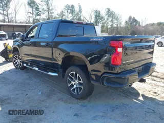 2020 Chevrolet Silverado 1500 LT Trail Boss with VIN 3GCPYFED9LG379148, listed as a IAAI auction lot 41246251 with 1 mi miles. Bid and sale history available at carsss.com. Image 3.