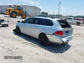 2012 Volkswagen Jetta TDI w/Sunroof & Nav z VIN 3VWPL7AJ3CM665981, wystawiony jako IAAI lot #42300570 z przebiegiem 141 609 mil mil oraz . Historia ofert i sprzedaży dostępna na DreamBid. Obrazek 3.