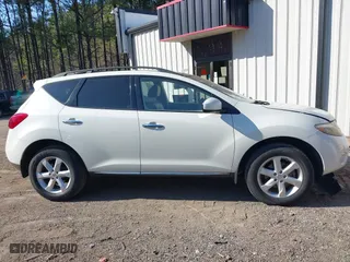 2010 Nissan Murano SL with VIN JN8AZ1MW3AW135698, listed as a IAAI auction lot 41702839 with 176,996 mi miles. Bid and sale history available at carsss.com. Image 13.