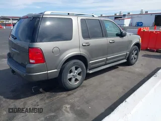 2003 Ford Explorer Limited с VIN 1FMDU65W73ZA37208, выставлен на аукционе IAAI как лот 42043797 с пробегом 235 652 миль миль и . История ставок и продаж доступна на DreamBid. Изображение 4.