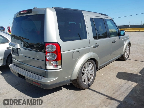2012 Land Rover LR4 HSE with VIN SALAG2D44CA651163, listed as a IAAI auction lot 42619425 with 141,197 mi miles and . Bid and sale history available at DreamBid. Image 4.