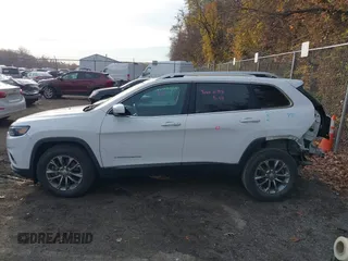 2019 Jeep Cherokee Altitude with VIN 1C4PJMLN1KD412708, listed as a IAAI auction lot 40846567 with 77,314 mi miles and . Bid and sale history available at DreamBid. Image 15.