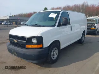 2017 Chevrolet Express Cargo Van with VIN 1GCWGAFF5H1133267, listed as a IAAI auction lot 42124337 with 162,899 mi miles. Bid and sale history available at carsss.com. Image 17.
