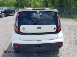 2018 Kia Soul with VIN KNDJN2A21J7561561, listed as a IAAI auction lot 42217257 with 41,911 mi miles and . Bid and sale history available at DreamBid. Image 16.