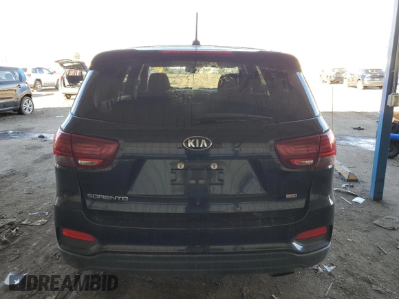 2019 Kia Sorento L z VIN 5XYPG4A35KG478504, wystawiony jako Copart lot #81063734 z przebiegiem Nie podano mil oraz Nie do naprawy • Non repairable. Historia ofert i sprzedaży dostępna na DreamBid. Obrazek 6.