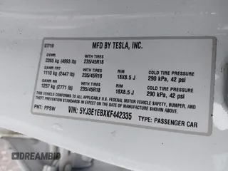 2019 Tesla Model 3 Long Range z VIN 5YJ3E1EBXKF442335, wystawiony jako IAAI lot #42240884 z przebiegiem 28 283 mil mil oraz . Historia ofert i sprzedaży dostępna na DreamBid. Obrazek 9.