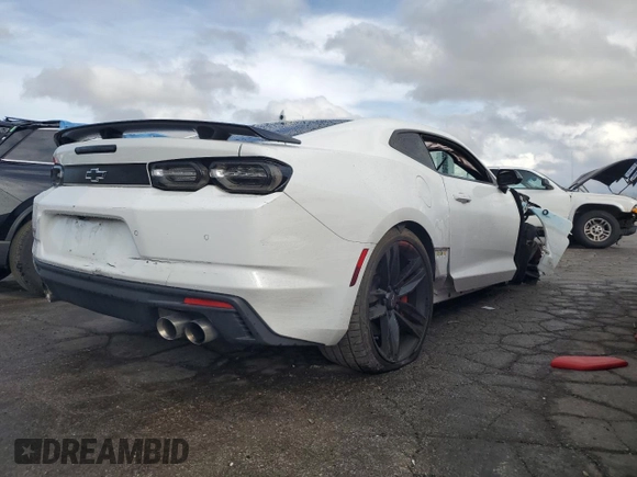 2021 Chevrolet Camaro 2SS z VIN 1G1FH1R70M0102938, wystawiony jako Copart lot #78745944 z przebiegiem 19 366 mil mil oraz Szkoda całkowita • Salvage title. Historia ofert i sprzedaży dostępna na DreamBid. Obrazek 3.