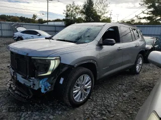 2024 GMC Acadia FWD Elevation z VIN 1GKENKKS2RJ165111, wystawiony jako Copart lot #74203314 z przebiegiem 4059 mil mil oraz Szkody całkowita. Historia ofert i sprzedaży dostępna na DreamBid. Obrazek 1.