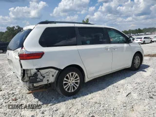 2015 Toyota Sienna XLE with VIN 5TDYK3DC0FS543020, listed as a Copart auction lot 61479225 with 221,814 mi miles and Salvage title. Bid and sale history available at DreamBid. Image 3.