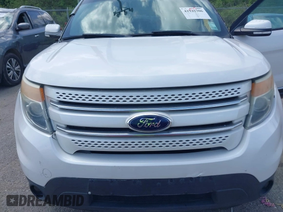 2014 Ford Explorer Limited with VIN 1FM5K7F88EGB57162, listed as a IAAI auction lot 41942306 with 210,598 mi miles and . Bid and sale history available at carsss.com. Image 6.