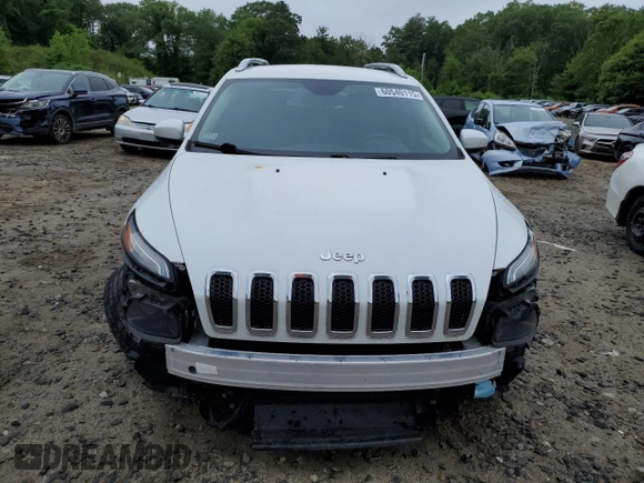 2016 Jeep Cherokee Altitude z VIN 1C4PJMCB5GW300818, wystawiony jako Copart lot #60540115 z przebiegiem 55 749 mil mil oraz Szkoda całkowita • Salvage title. Historia ofert i sprzedaży dostępna na DreamBid. Obrazek 5.