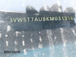 2019 Volkswagen GTI S z VIN 3VW5T7AU9KM031316, wystawiony jako IAAI lot #41377435 z przebiegiem Nie podano mil oraz . Historia ofert i sprzedaży dostępna na DreamBid. Obrazek 9.