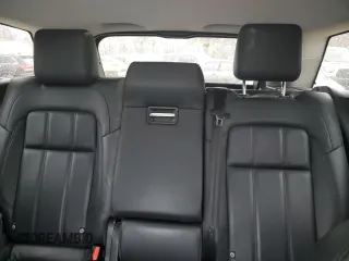 2019 Land Rover Range Rover Sport Dynamic with VIN SALWR2RE0KA857547, listed as a Copart auction lot 47996225 with 85,471 mi miles and Clean Title. Bid and sale history available at carsss.com. Image 10.