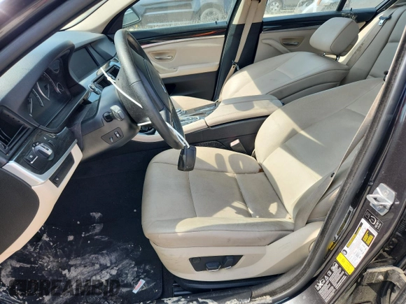 2013 BMW 5 Series 528i xDrive с VIN WBAXH5C5XDDW14707, выставлен на аукционе Copart как лот 63629085 с пробегом 148 795 миль миль и Чистый • Clean title. История ставок и продаж доступна на DreamBid. Изображение 7.