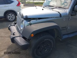 2016 Jeep Wrangler Unlimited Sport RHD с VIN 1C4BJWKG2GL340536, выставлен на аукционе IAAI как лот 42216451 с пробегом 179 117 миль миль и . История ставок и продаж доступна на DreamBid. Изображение 18.