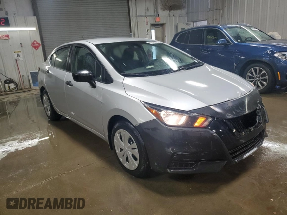 2020 Nissan Versa S with VIN 3N1CN8DV2LL911847, listed as a Copart auction lot 50497725 with 104,951 mi miles and Salvage Title. Bid and sale history available at carsss.com. Image 4.