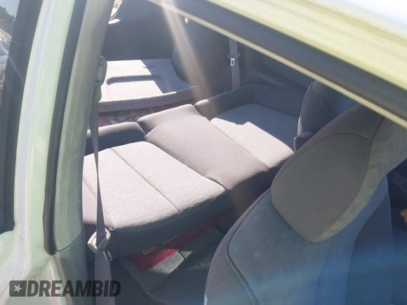2005 Hyundai Accent GLS с VIN KMHCG35C95U344810, выставлен на аукционе IAAI как лот 41759016 с пробегом 118 202 миль миль и . История ставок и продаж доступна на DreamBid. Изображение 8.