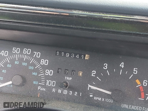 1997 Buick LeSabre Limited z VIN 1G4HR52K8VH535098, wystawiony jako IAAI lot #42174043 z przebiegiem 119 341 mil mil oraz . Historia ofert i sprzedaży dostępna na DreamBid. Obrazek 16.