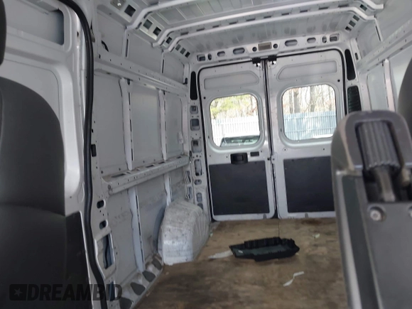 2017 Ram ProMaster Cargo with VIN 3C6TRVDG5HE526125, listed as a IAAI auction lot 41543749 with 167,397 mi miles and . Bid and sale history available at carsss.com. Image 8.