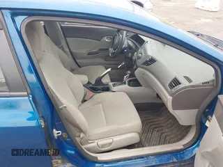 2012 Honda Civic EX with VIN 2HGFB2F86CH544873, listed as a IAAI auction lot 42192313 with 285,400 mi miles and . Bid and sale history available at DreamBid. Image 5.