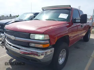 2002 Chevrolet Silverado 1500 LT with VIN 2GCEK19T321107487, listed as a IAAI auction lot 41977474 with 218,793 mi miles. Bid and sale history available at carsss.com. Image 18.
