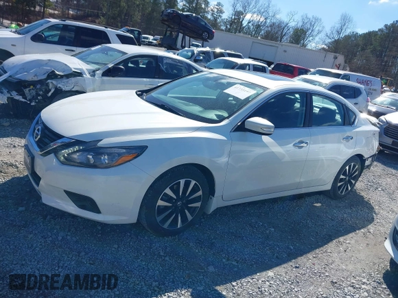 2018 Nissan Altima 2.5 SR with VIN 1N4AL3AP8JC188779, listed as a IAAI auction lot 41735197 with 41,229 mi miles. Bid and sale history available at carsss.com. Image 14.