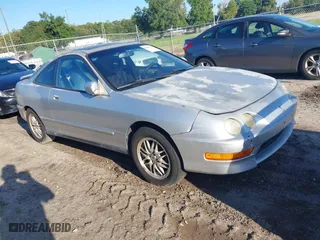 2000 Acura Integra LS with VIN JH4DC4459YS011342, listed as a IAAI auction lot 40409229 with 237,347 mi miles. Bid and sale history available at carsss.com. Image 1.