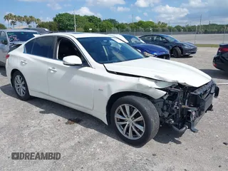 2016 Infiniti Q50 2.0t Premium with VIN JN1CV7AR9GM253439, listed as a IAAI auction lot 39334740 with 90,101 mi miles. Bid and sale history available at carsss.com. Image 1.