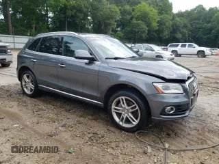2015 Audi Q5 Premium Plus z VIN WA1LFAFP7FA137228, wystawiony jako Copart lot #62159195 z przebiegiem 135 075 mil mil oraz Szkoda całkowita • Salvage title. Historia ofert i sprzedaży dostępna na DreamBid. Obrazek 4.